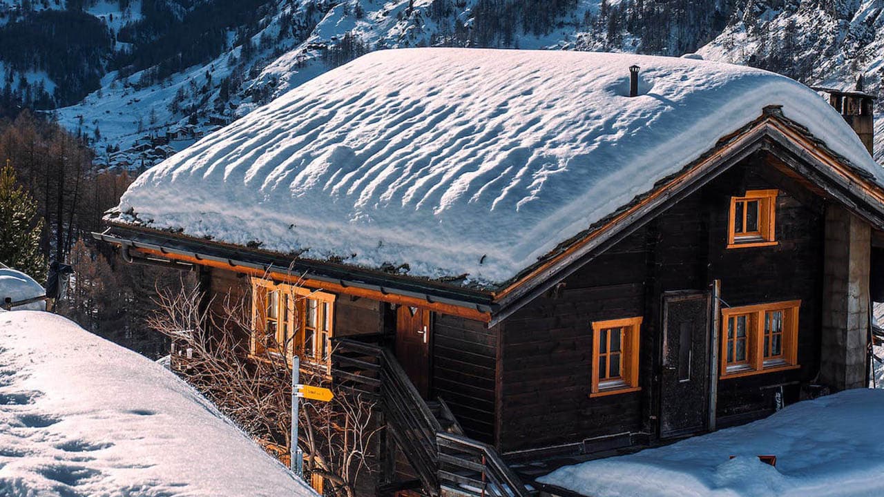 Chalet image